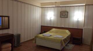 Гостиница Лианозовский Москва Улучшенный двухместный номер с 1 кроватью-3